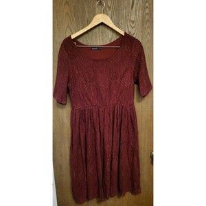 Mikarose Women's Burgundy Floral Lace Short Sleeve Dress Size XL